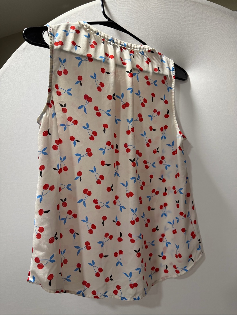 Banana Republic Sleeveless Cherry Print Blouse - Cream/Red - Picture 2 of 2